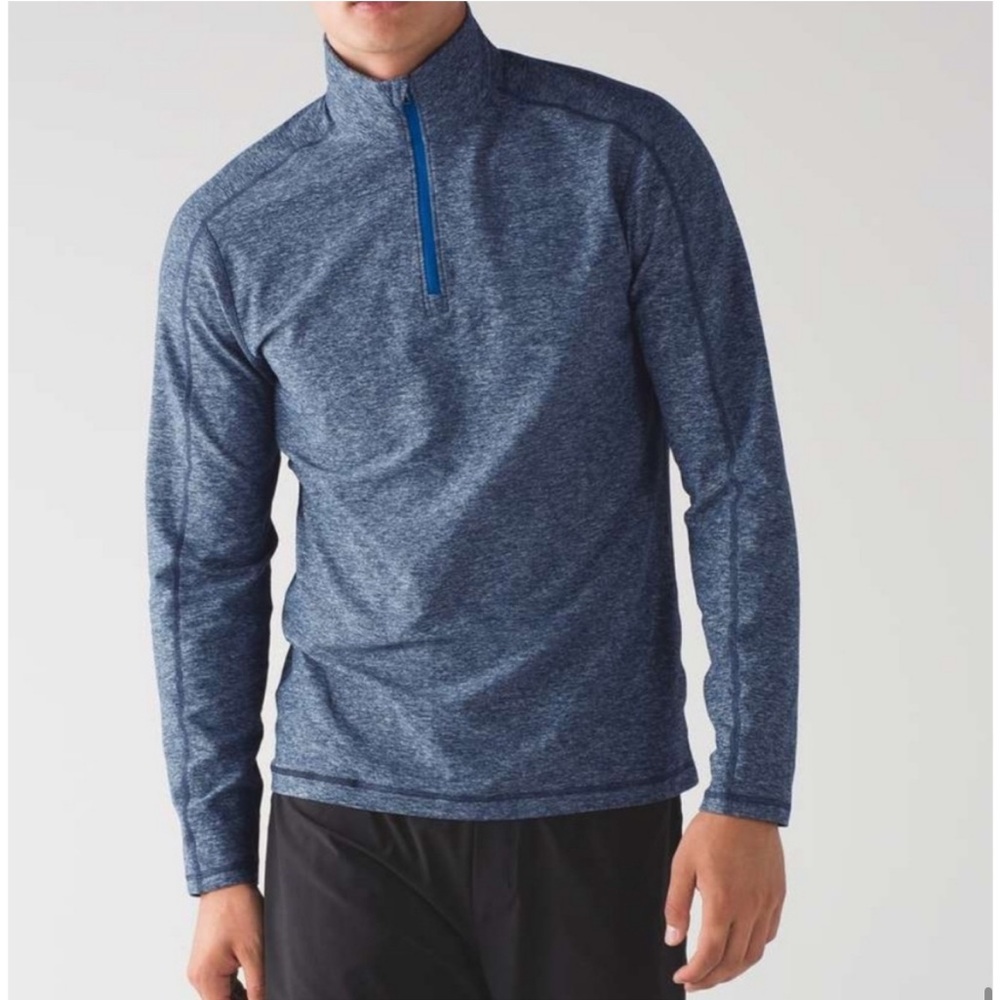 Lululemon size Large L surge warm 1/2 zip Blue